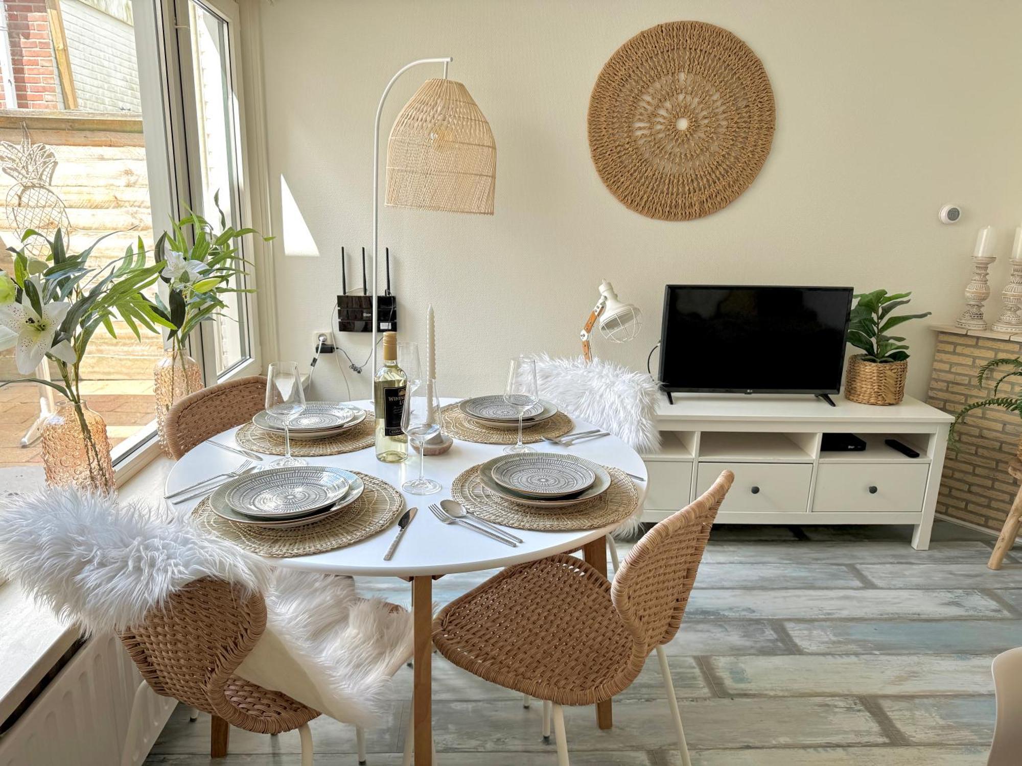Beach House Sea-Esta Egmond aan Zee Exterior photo